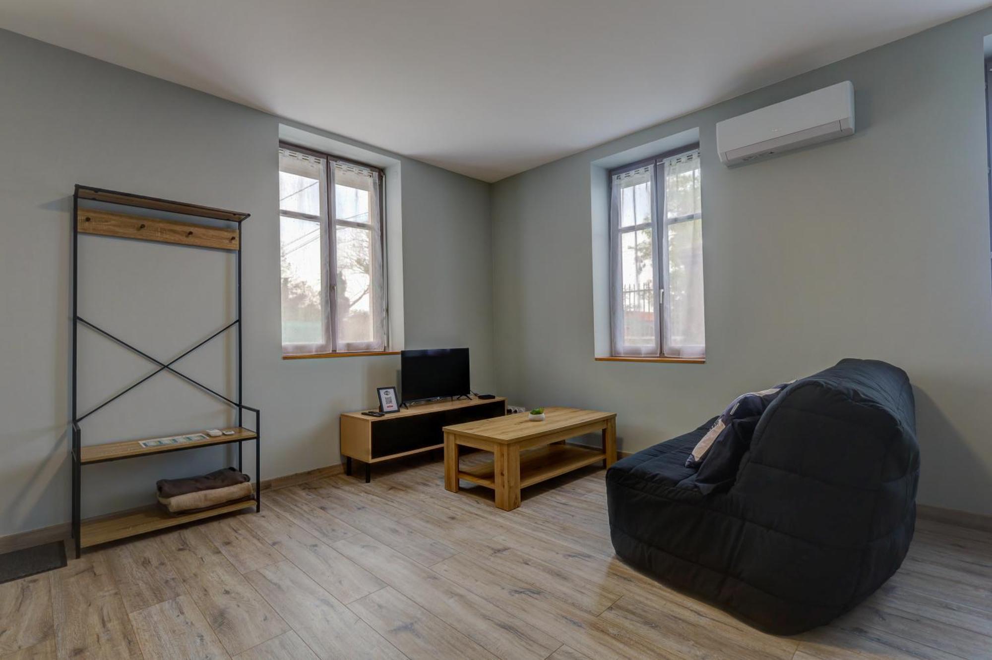 Le Westy 1 Apartamento Hieres-Sur-Amby Exterior foto