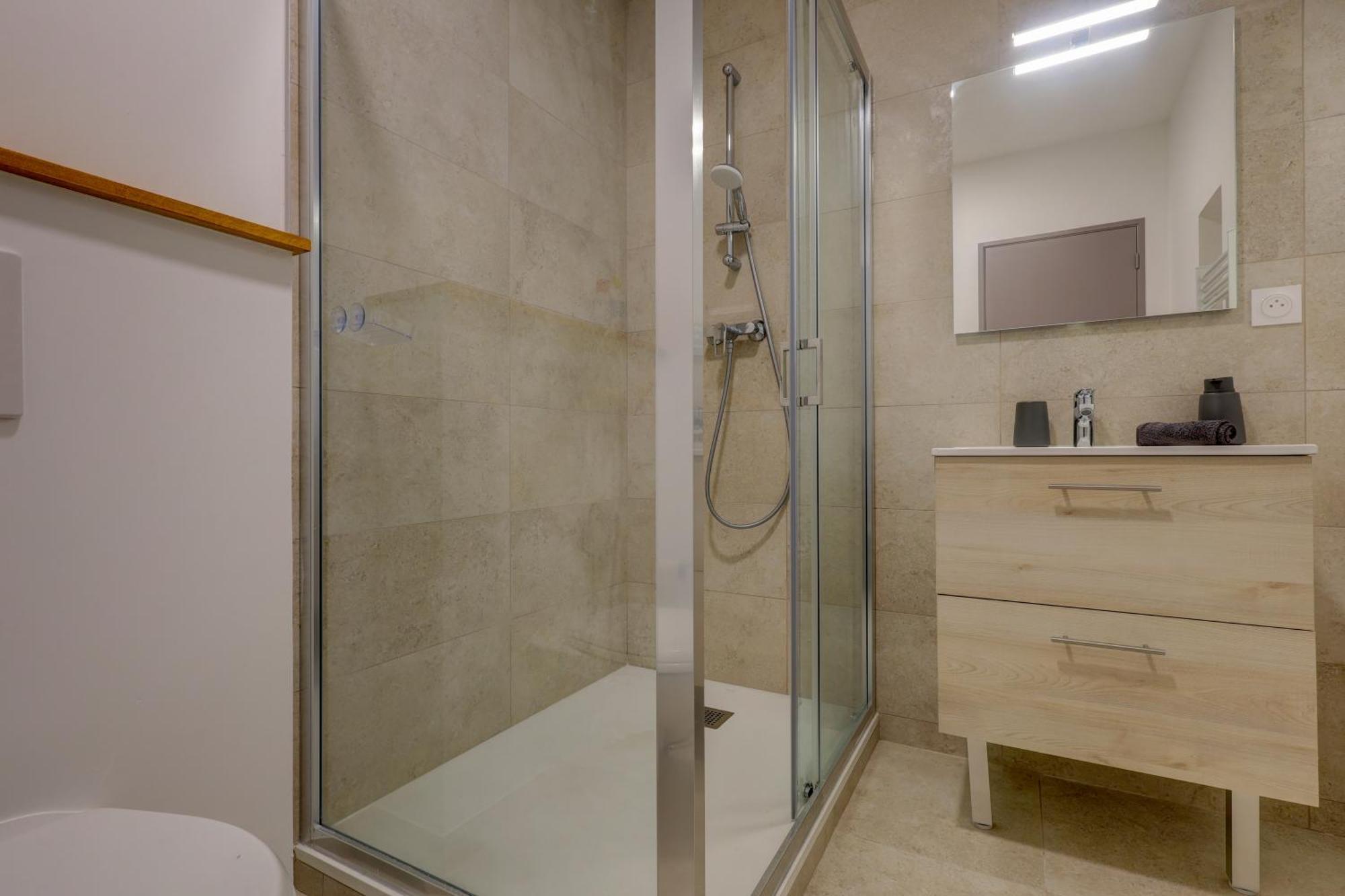 Le Westy 1 Apartamento Hieres-Sur-Amby Exterior foto