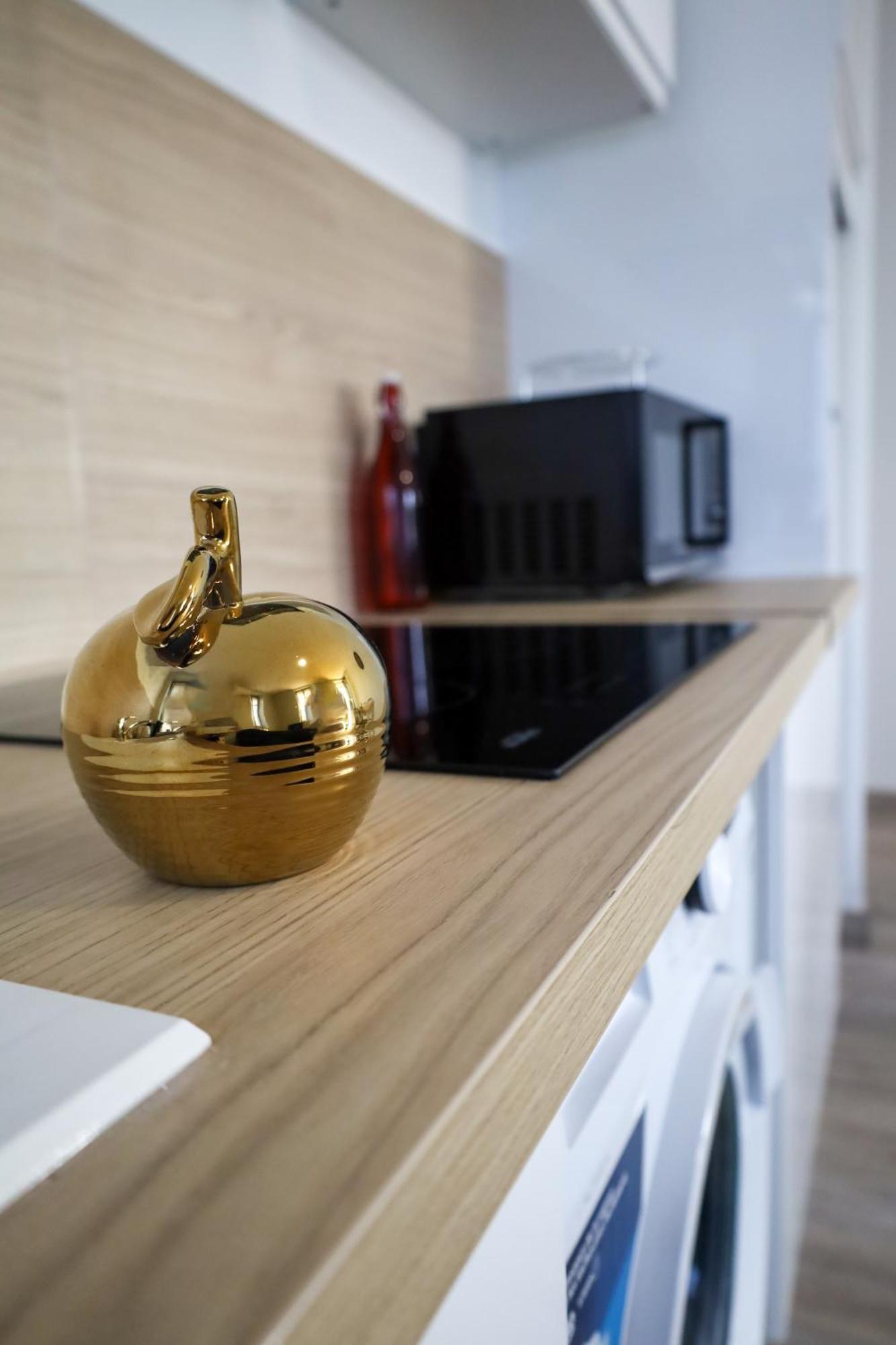 Le Westy 1 Apartamento Hieres-Sur-Amby Exterior foto
